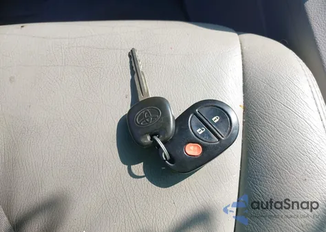 2009 Toyota Highlander z USA, uszkodzony, nr VIN JTEES41A192125553